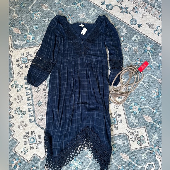 Akemi + Kin Plaid Long Sleeve Midi with Belt - Picture 6 of 7